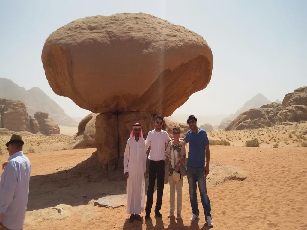 Wadi Rum Quiet Village Camp Exterior foto